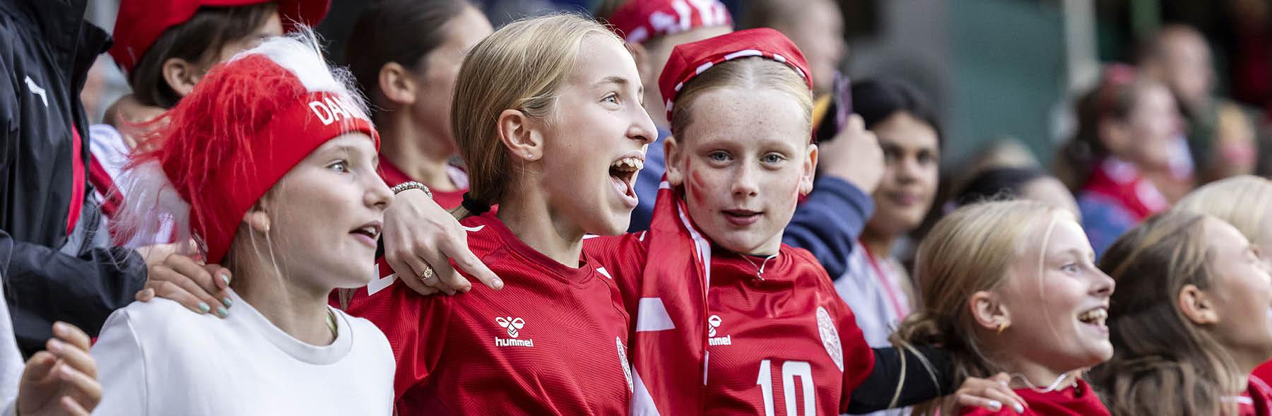 [DK=20230922: Nations League p Viborg Stadion - Danmark vs. Tyskland - Danske fans] [UK=20230922: Nations League at Viborg Stadium - Denmark vs. Germany - Danish fans]